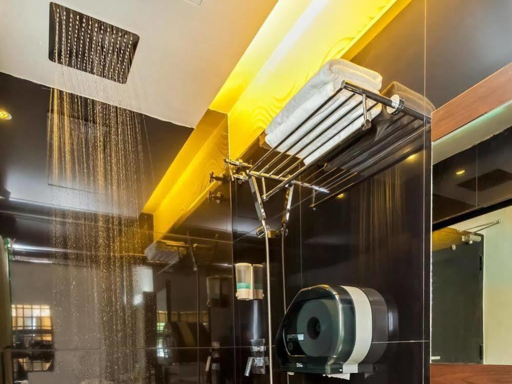 Time Hotel Sunway Petaling Jaya Extérieur photo
